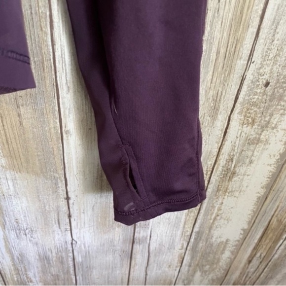 Victoria’s Sport Purple Mesh Back Long Sleeve With Thumb Holes - Picture 2 of 6